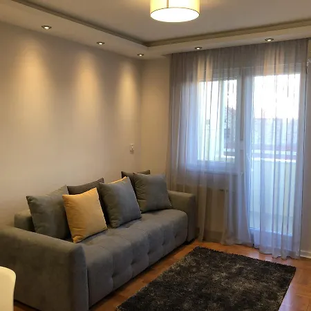 Apartment 5 Stars With Free Garage Place Novi Sad